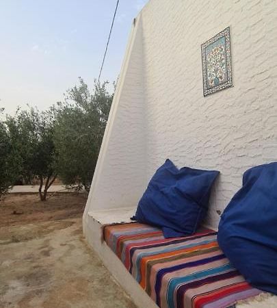 Typique Appartement Houmt Souk  Exterior photo